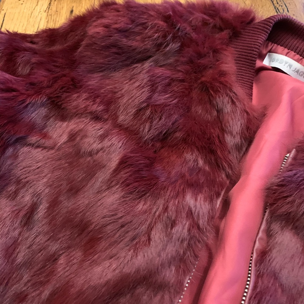 Fur bomber - Picture 2 of 3